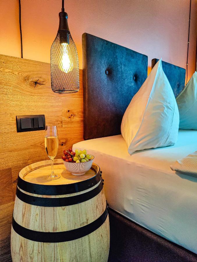Casa Palatina Bed & Breakfast Grosskarlbach Bagian luar foto