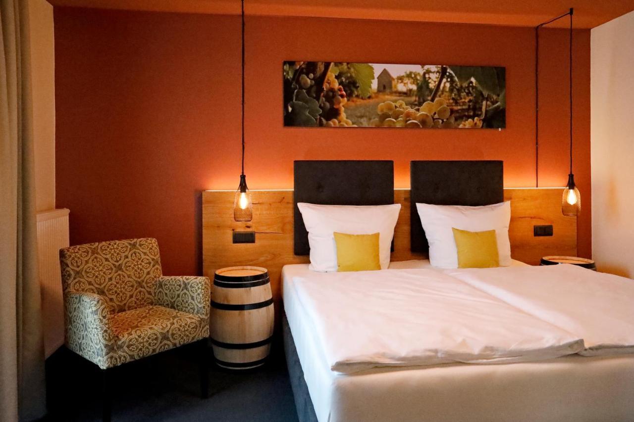 Casa Palatina Bed & Breakfast Grosskarlbach Bagian luar foto