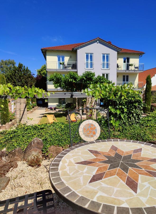 Casa Palatina Bed & Breakfast Grosskarlbach Bagian luar foto