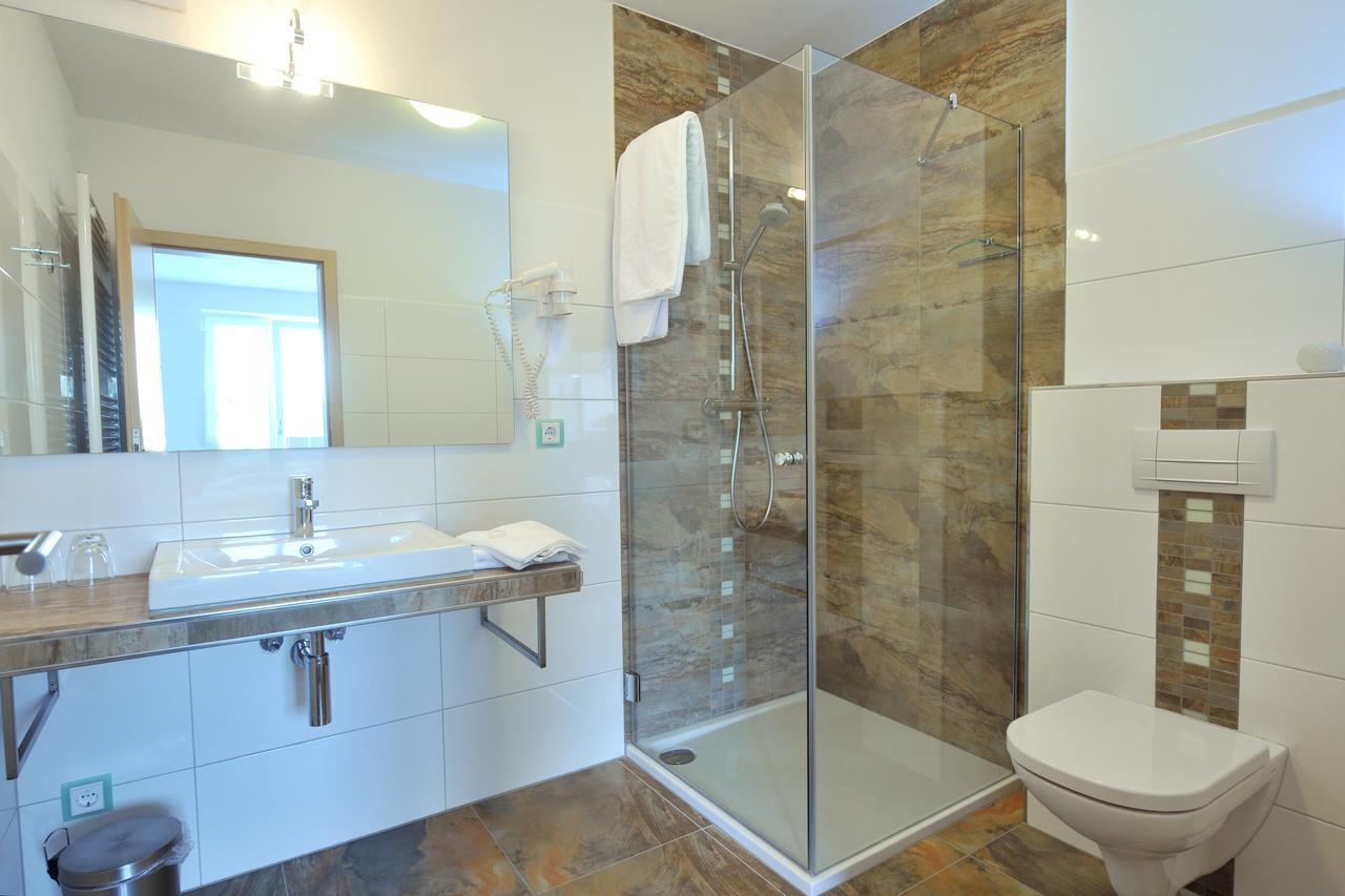 Casa Palatina Bed & Breakfast Grosskarlbach Bagian luar foto